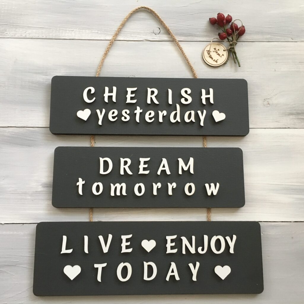 Motivacijske tablice na vrvici - Cherish, Dream & Love